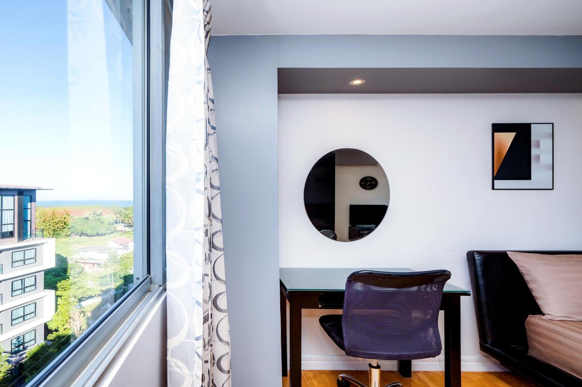 First Hua Hin - Happy Rent Apartamento Exterior foto